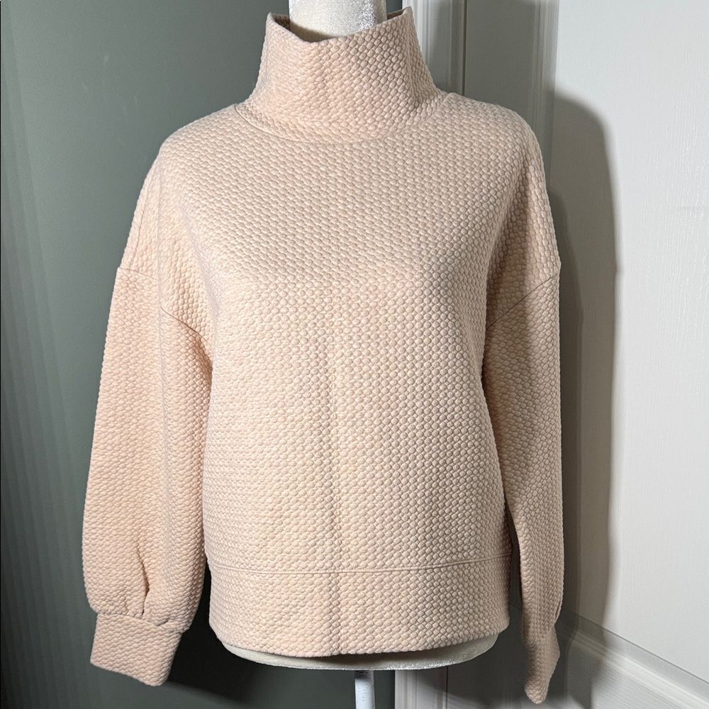 CALIA by Carrie Underwood Beige Cream peach Small Cozy Waffle Knit Sweatshirt